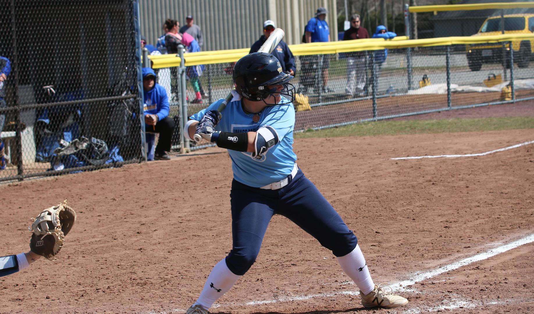 Softball UMass Dartmouth Softball UMass Dartmouth